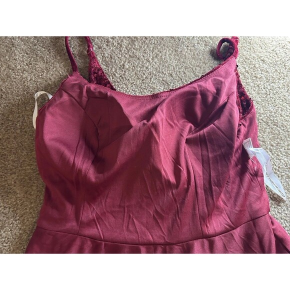 🌹 Luxe Red Sequin Evening Gown | Formal Gala Prom Dress | Size 14 - Picture 16 of 16